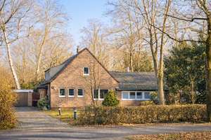 Tiergartenviertel: EFH mit Potenzial oder 1400 m² Baugrund für Entwickler – Sie entscheiden. – Die vollständige Adresse der Immobilie erhältst du vom Anbieter., 47800 Bockum, Krefeld – Vorschaubild 2