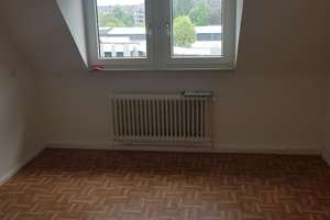 Nähe Bilker Bahnhof - TOP - 2 ZKDB + WOHNKÜCHE + Wannenbad – Die vollständige Adresse der Immobilie erhältst du vom Anbieter., 40223 Bilk, Düsseldorf – Vorschaubild 5