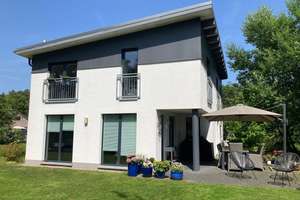 Exklusives Architektenhaus in Buchholz - ruhige Lage am Waldrand, stadtnah, provisionsfrei – Die vollständige Adresse der Immobilie erhältst du vom Anbieter., 21244 Buchholz in der Nordheide – Vorschaubild 1