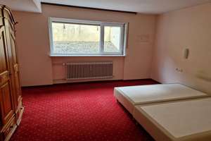 Großes Wohlfühlhaus im ruhigen Ortskern – Die vollständige Adresse der Immobilie erhältst du vom Anbieter., 94072 Bad Füssing – Vorschaubild 25