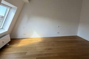 Dachgeschoss Rarität : Helle Maisonette Dachgeschosswohnung an der Theresienwiese – Die vollständige Adresse der Immobilie erhältst du vom Anbieter., 80336 St. Paul, München – Vorschaubild 17