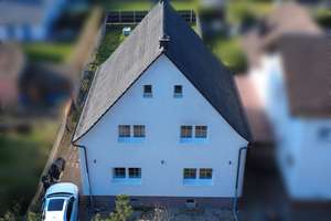 Kernsaniertes freistehendes Einfamilienhaus – Die vollständige Adresse der Immobilie erhältst du vom Anbieter., 63538 Großkrotzenburg – Vorschaubild 1