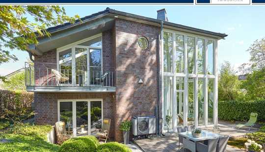 Bild von Exklusives Architektenhaus:
Design, Komfort und Privatsphäre auf höchstem Niveau