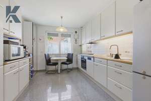 Attraktive Erdgeschosswohnung mit ca. 114 m² Wohnfläche und Terrasse – Klausenburg-Str. 7, 50859 Widdersdorf, Köln – Vorschaubild 8
