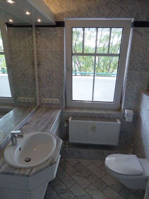 1-Zimmerwohnung mit Traumblick...V-E-R-K-A-U-F-T image 4