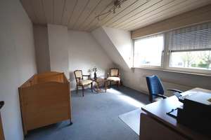 Garten-Liebhaber aufgepasst: Charmantes Haus in der beliebten Donk-Siedlung in Krefeld-Oppum – Die vollständige Adresse der Immobilie erhältst du vom Anbieter., 47809 Oppum, Krefeld – Vorschaubild 7