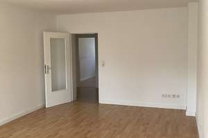 gepflegte 3 Zimmer Wohnung mit EBK und Balkon – Spadener Straße 58 c, 27568 Lehe, Bremerhaven – Vorschaubild 3