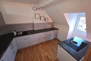 Wohnen über den Dächern Nürnbergs – nur 150 m zur Fußgängerzone – Die vollständige Adresse der Immobilie erhältst du vom Anbieter., 90402 Altstadt, Sankt Lorenz, Nürnberg – Vorschaubild 13
