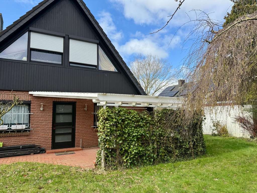 Immobilie in Otterndorf - Charmantes Einfamilienhaus mit besonderem Wohnambiente und großzügigem Grundriss - Bild 3