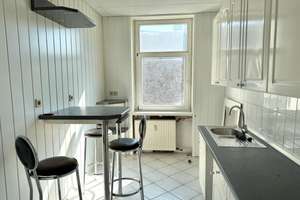 Sanierungsbedürftige 2,5-Zimmer-Wohnung inkl. 2 Tiefgaragenstellplätze  - in gefragter Lage – Die vollständige Adresse der Immobilie erhältst du vom Anbieter., 13189 Pankow (Ortsteil), Berlin – Vorschaubild 5