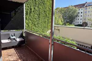 2-Zimmer-Wohnung mit großem Balkon in Top-Lage – Berlin-Wilmersdorf – Die vollständige Adresse der Immobilie erhältst du vom Anbieter., 10715 Wilmersdorf, Berlin – Vorschaubild 3