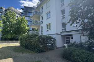 Frankfurt Sachsenhausen - lichtdurchflutete, teilmöblierte Wohnung mit TG-Stellplätzen zum Verkauf