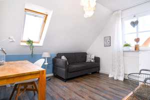 Exklusives Ferienhaus mit zwei Wohneinheiten in Traumlage – komplett möbliert, sofort nutzbar! – Aurich (Kreis) – Vorschaubild 19