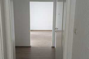 3-Zimmer-Wohnung mit Blick über Stuttgart, 80 qm – Hohenzollern Straße 9, 70178 Stuttgart – Vorschaubild 6