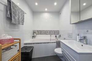TOP-Gepflegte 4-Zi-Maisonette-Whg in Nürnberg Langwasser, zentrumsnah von Nürnberg! – Die vollständige Adresse der Immobilie erhältst du vom Anbieter., 90471 Langwasser Nordost, Nürnberg – Vorschaubild 16