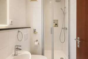 *SPEZIELLER CHARME IN NIEDERKASSEL* - MAISONETTE – Niederkasseler Kirchweg 58, 40547 Niederkassel, Düsseldorf – Vorschaubild 9