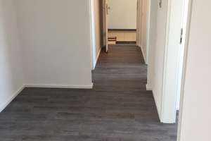 Mehrfamilienhaus mit 8 Wohnungen+1 Gewerbe nach WEG geteilt, 4 Garagen, 7 Stellplätze – Die vollständige Adresse der Immobilie erhältst du vom Anbieter., 90482 Mögeldorf, Nürnberg – Vorschaubild 7