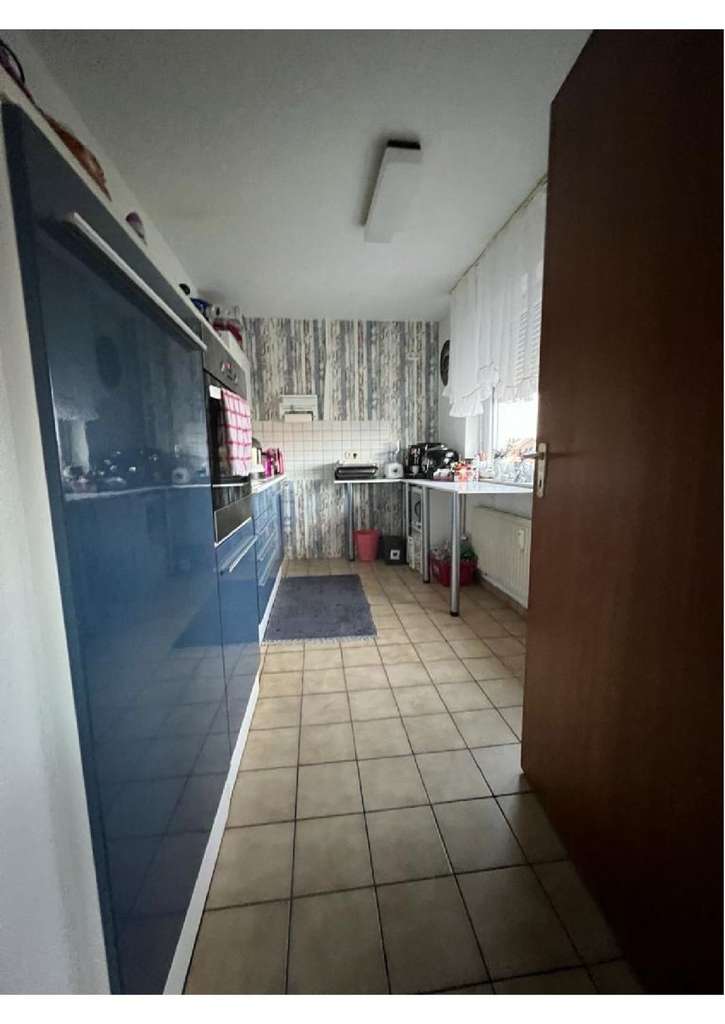 Immobilie in Welzheim - Familienfreundliche 5-Zimmer-Wohnung mit Balkon  PKW-Stellplatz - Bild 4