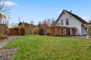 Traumlage in Bad Staffelstein! Energieeffizientes Haus mit großem Garten & hochwertiger Ausstattung – Die vollständige Adresse der Immobilie erhältst du vom Anbieter., 96231 Bad Staffelstein – Vorschaubild 7