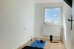 Sanierte 4-Zimmer Dachgeschosswohnung inkl. Außenstellplatz – Südstraße 8, 38446 Neindorf, Wolfsburg – Vorschaubild 5