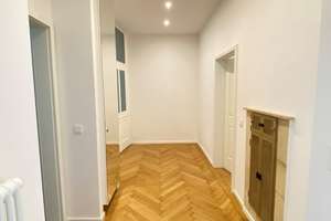 Altbaucharme trifft auf Moderne – Die vollständige Adresse der Immobilie erhältst du vom Anbieter., 70190 Kernerviertel, Stuttgart – Vorschaubild 3