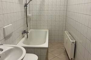 Schöne 3-Zimmerwohnung mit Laminat, EBK und Bad mit Wanne – Krügerstraße 1, 9131 Ebersdorf, Chemnitz – Vorschaubild 5