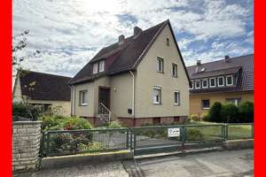 Ein Zuhause mit weitläufigem Garten – Die vollständige Adresse der Immobilie erhältst du vom Anbieter., 31171 Nordstemmen – Vorschaubild 1