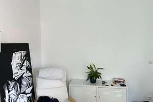 Stilvolle, sanierte 2-Zimmer-Wohnung mit Balkon und Einbauküche in Hannover – Die vollständige Adresse der Immobilie erhältst du vom Anbieter., 30159 Mitte (Ortsteil), Hannover – Vorschaubild 8
