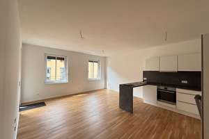 Hochwertige 3-Zi.-Whg. mit ca. 90 m² am Altmarkt * EBK + Balkon + zwei Bäder * – Kramergasse 6, 1067 Innere Altstadt, Dresden – Vorschaubild 2