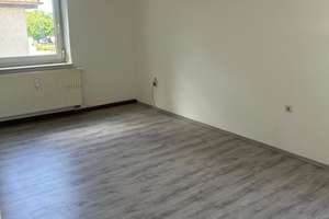 Charmante 2-Zimmer-Wohnung mit großer Dachterrasse in ruhiger Top-Lage von Stuttgart-Weilimdorf – Greutterstraße 22, 70499 Weilimdorf (Ortsteil), Stuttgart – Vorschaubild 6