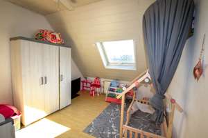 Wohnen und Arbeiten kombiniert: Neuwertiges KNX-gesteuertes Haus plus Doppelhaushälfte mit ELW – Die vollständige Adresse der Immobilie erhältst du vom Anbieter., 67063 Friesenheim, Ludwigshafen am Rhein – Vorschaubild 12