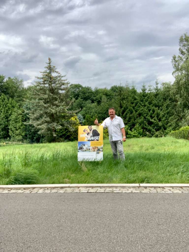 Immobilie in Stützengrün - GENIESSEN SIE IHR GLÜCKLICHES FAMILIENLEBEN IM NEUEN LIVINGHAUS! - Bild 2