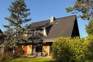 Einfamilienhaus in ruhiger Lage – Die vollständige Adresse der Immobilie erhältst du vom Anbieter., 23669 Timmendorfer Strand – Vorschaubild 1