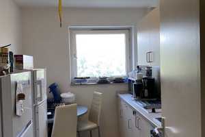 Zimmer innerhalb einer 3er-WG // 4.OG links, Zimmer 1219 – Eisenacher Str. 31, 38444 Wolfsburg – Vorschaubild 3
