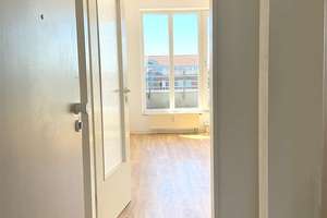 Ideal für Singles - helle 1,5 Zimmer-Wohnung mit Weitblick in Hannover -Vahrenwald. – Karl-Imhoff-Weg 26, 30165 Vahrenwald, Hannover – Vorschaubild 7