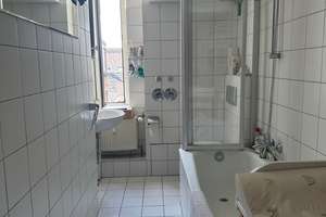 3 Zimmer Altbau mit Balkon – Adelheidstraße 68, 65185 Mitte, Wiesbaden – Vorschaubild 7