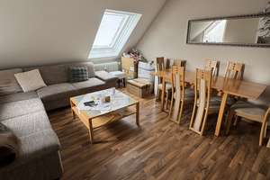 Günstiger Strom über PV-Anlage: Helle Wohnung in zentraler Lage mit Küche,  Balkon & Stellplatz