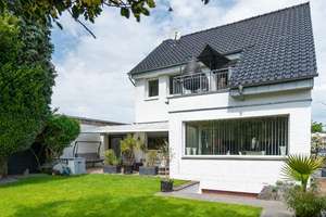 ``Traumhaftes Einfamilienhaus mit Garten und Garage in bester Wohnlage von Willich``mit 3-D Rundgang – Die vollständige Adresse der Immobilie erhältst du vom Anbieter., 47877 Willich – Vorschaubild 3