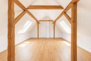 Historische Stadtvilla–großzügige Altbauwohnung mit Designerküche und außergewöhnlichem Raumangebot – 30419 Herrenhausen, Hannover – Vorschaubild 12