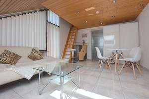 Modern möblierte Wohnung mit Balkon und Klimaanlage  in Stuttgart Riedenberg