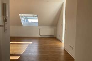 Großzügige sanierte 3 Zimmer Wohnung mit Balkon – Rohlfstraße 6, 30455 Badenstedt, Hannover – Vorschaubild 1