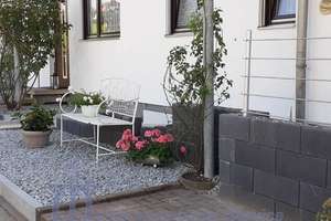 Freistehendes Wohnhaus mit Einl.whg. in schöner Stadtrandlage – Die vollständige Adresse der Immobilie erhältst du vom Anbieter., 66424 Homburg – Vorschaubild 3