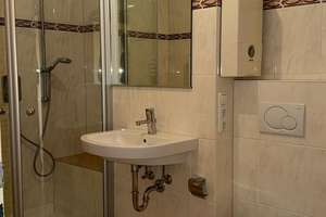 Helle 3 Zi.-Wohnung mit Balkon (Westausrichtung) - in gepflegter Wohnanlage – Zelterstraße 13, 55246 Mainz-Kostheim, Wiesbaden – Vorschaubild 14