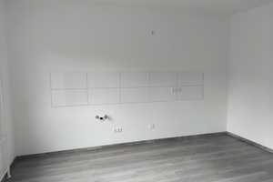 Sehr schöne sanierte 2 Zimmer Wohnung in Gelsenkirchen zu vermieten – Kärntener Ring 4, 45899 Gelsenkirchen – Vorschaubild 3