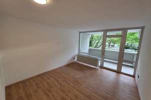 Frisch renovierte 3-Zimmer-Wohnung in Obersendling