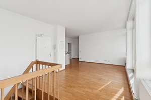 Helle großzügige Dachterrassen-Maisonette Wohnung in Bogenhausen mit Alpenpanorama – Die vollständige Adresse der Immobilie erhältst du vom Anbieter., 81927 Johanneskirchen, München – Vorschaubild 4