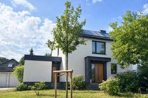 Mehrgenerationenhaus im beliebten Essen Bredeney - Ein- bis Dreifamilienhaus – Die vollständige Adresse der Immobilie erhältst du vom Anbieter., 45133 Stadtwald, Essen – Vorschaubild 2