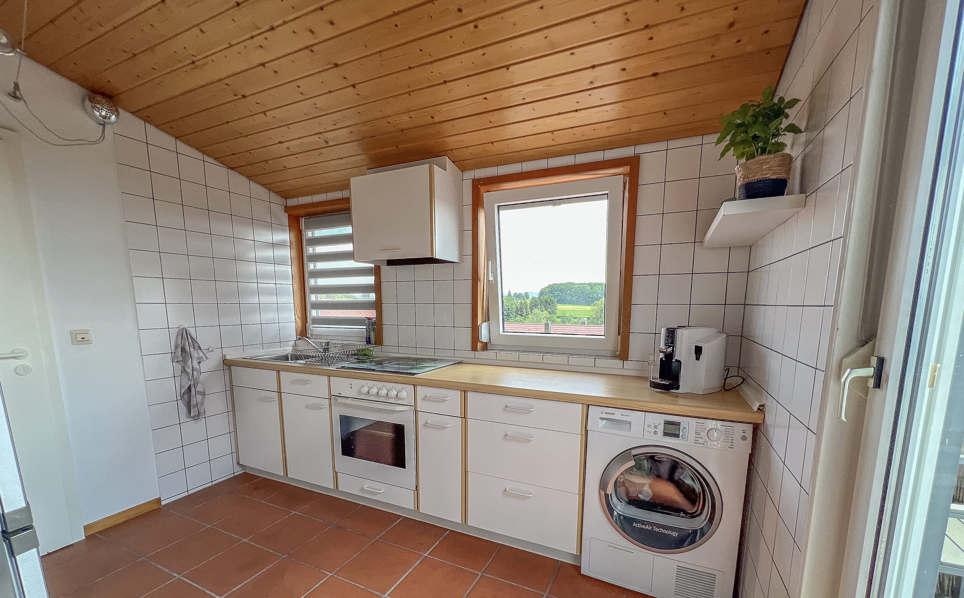 Immobilie in Wangen - Große 1,5-Zimmer Wohnung mit Weitblick und Dachloggia in Wangen - Bild 3