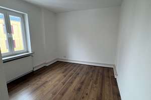Großzügige Maisonette-Wohnung mit zwei Balkonen in Bremen-Findorff – Die vollständige Adresse der Immobilie erhältst du vom Anbieter., 28215 Findorff-Bürgerweide, Bremen – Vorschaubild 8