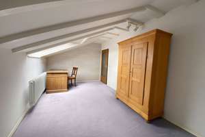 Wunderschönes Einfamilien Reihenhaus in TOP Lage! Mit großer Mehrfachgarage und drei Stellplätzen – Hohenneuffenstraße 10, 72622 Nürtingen – Vorschaubild 15